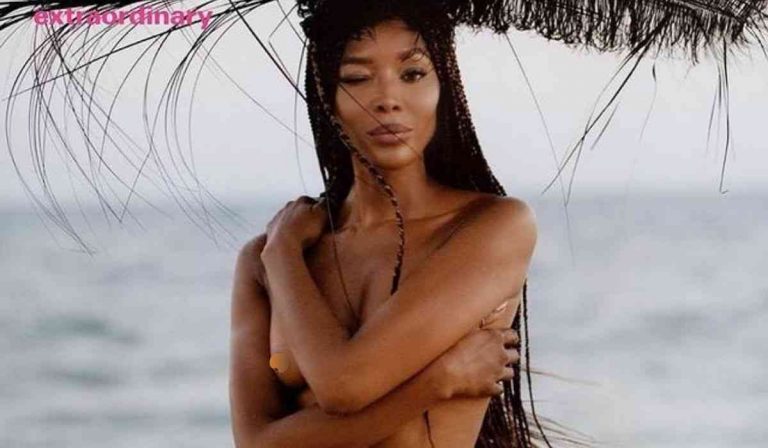 Aos 50 Anos Naomi Campbell Posa Para Capa De Revista De Topless