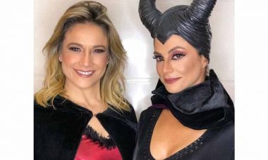 Fernanda Gentil e esposa mostram fantasias para o Dia das Bruxas
