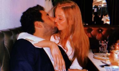 Pedro Scooby e Cintia Dicker se casam em Portugal em uma cerimônia íntima