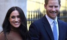 Príncipe Harry e Meghan Markle se desvinculam oficialmente da família real britânica