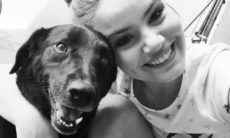 Camila Queiroz se emociona com morte do cão: "Pai vai ficar feliz de te reencontrar"