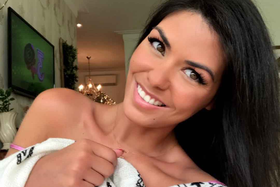 Graziela de Freitas Carvalho, ex-miss de 38 anos morre após complicações da Covid-19. Foto: Reprodução Instagram