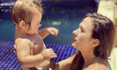 Tatá Werneck se revolta com meme da filha: "Escroto"