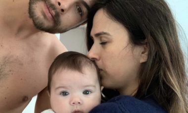 Rafa Vitti faz homenagem para Tatá Werneck: "Não foi por acaso que Clarinha te escolheu"