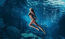 Yasmin Brunet enfatiza 'Dia Mundial dos Oceanos' em foto de mergulho