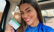 Grávida, Vivian Amorim toma vacina contra covid-19: 'esperança e fé'