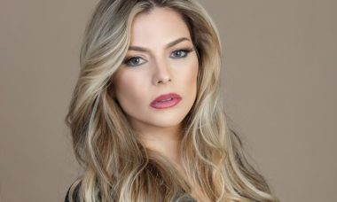 Ana Paula Tabalipa se classifica como "senhora" e ganha elogios