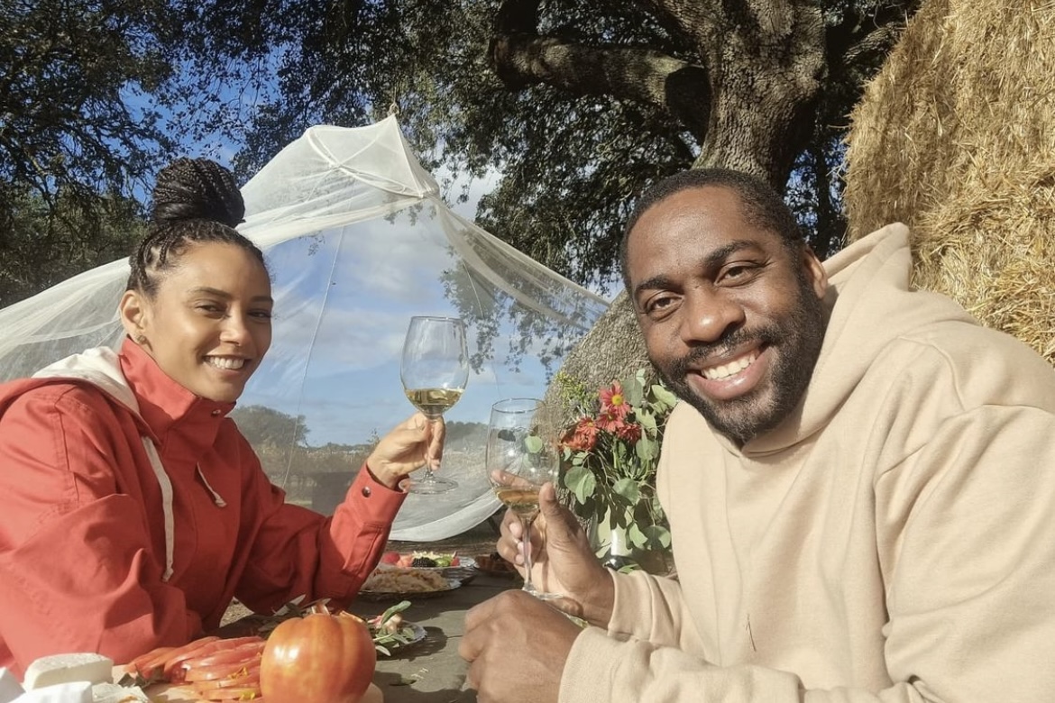 Taís Araújo e Lázaro Ramos curtem viagem romântica em Portugal: "Virou lua de mel"