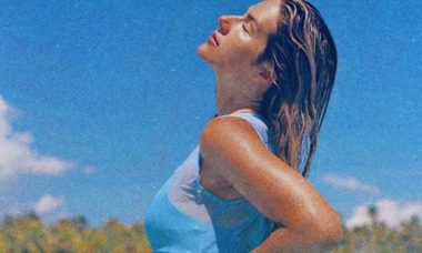 Giovanna Ewbank posa na praia: 'cabelo de sal, pele de sol, alma do mar'