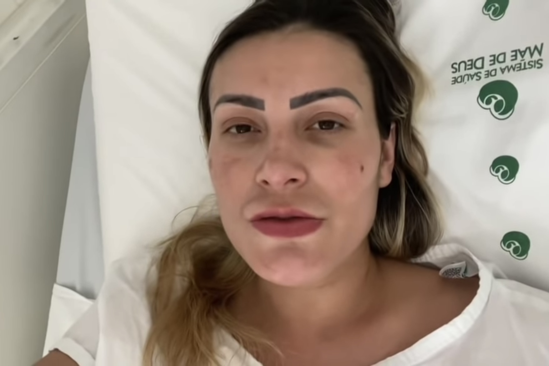 Andressa Urach revela motivo de internação: "Primeira audiência contra a Igreja Universal"