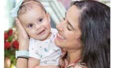 Camilla Camargo celebra 11 meses de vida da filha: "Amor de mãe é incondicional"