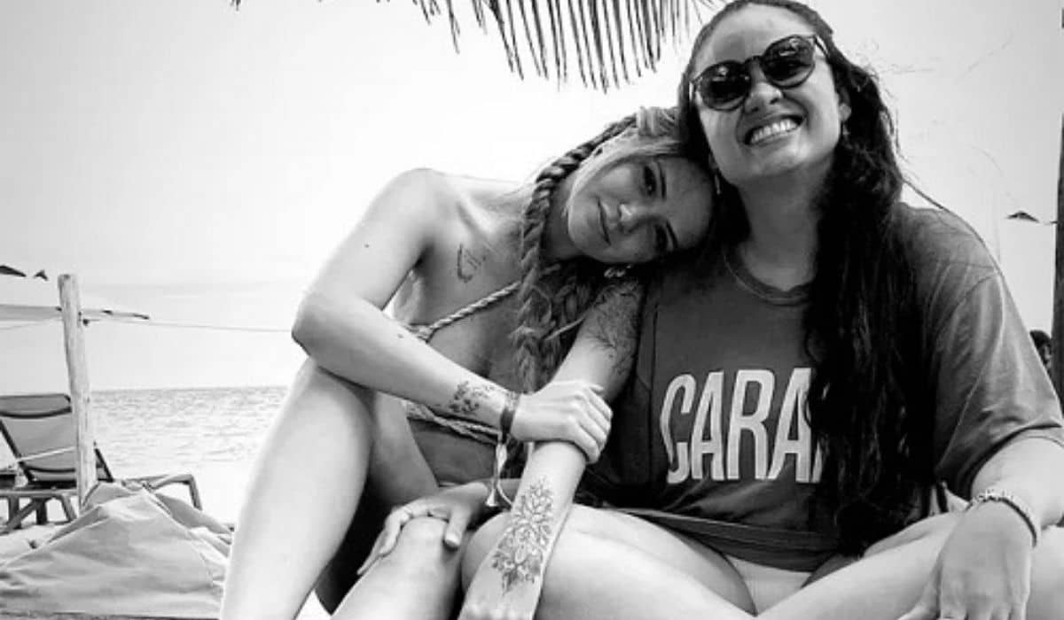 Marcela Mc Gowan e Luiza sofrem ataques homofóbicos na web