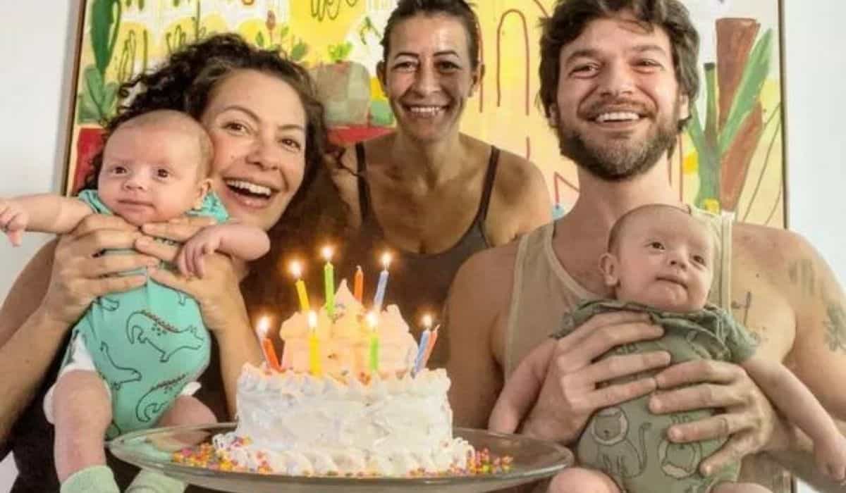 Fabiula Nascimento e Emílio Dantas celebram dois meses dos filhos