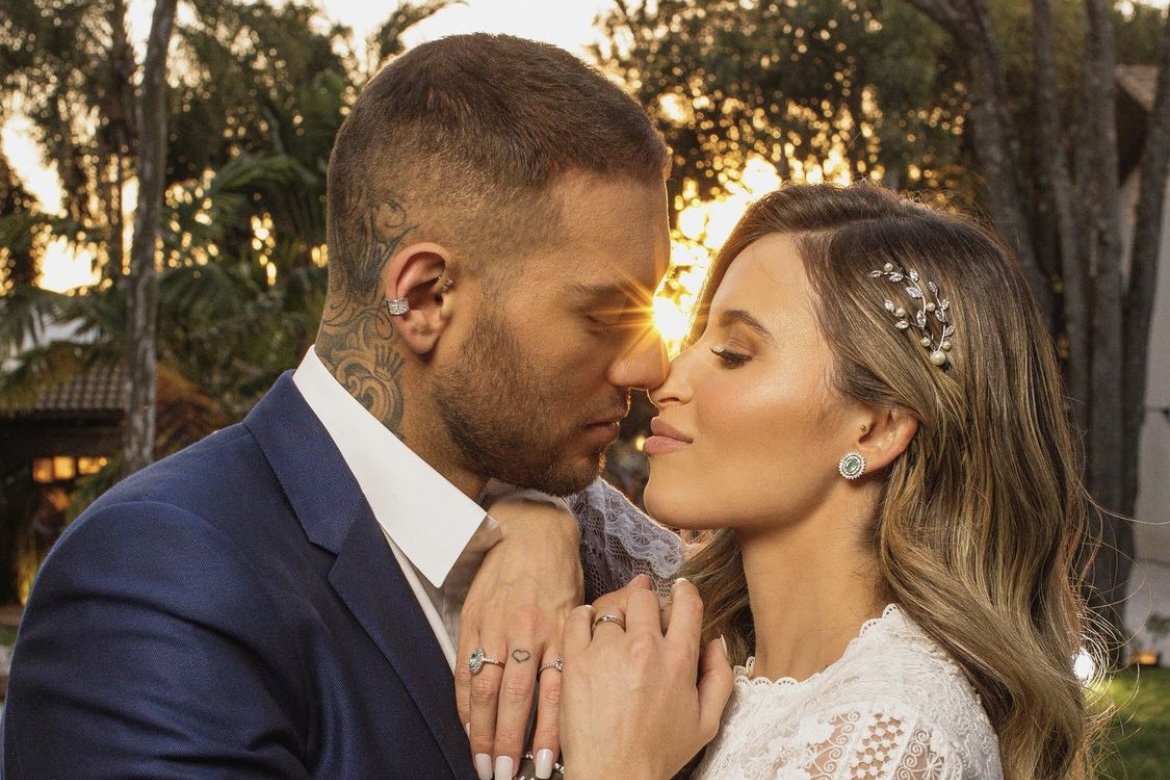Lorena Carvalho fala sobre fim do casamento com Lucas Lucco: "Momento muito difícil"