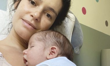 Maria Flor celebra primeiro mês do filho: "Alegria infinita"
