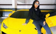 Ludmilla posa ostentando com Lamborghini avaliada em R$ 3 milhões