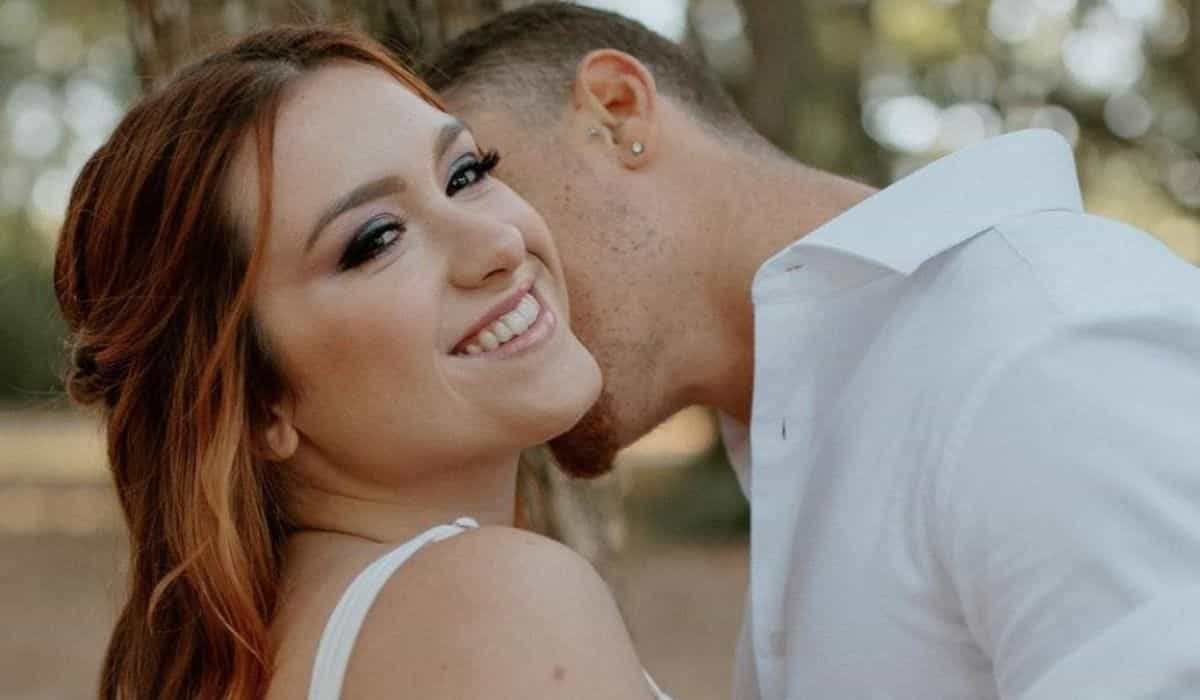 Sofia Liberato, filha do Gugu, posa com o namorado: 'com meu amor'