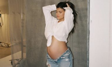 Kylie Jenner conta quantos quilos já perdeu após nascimento do segundo filho