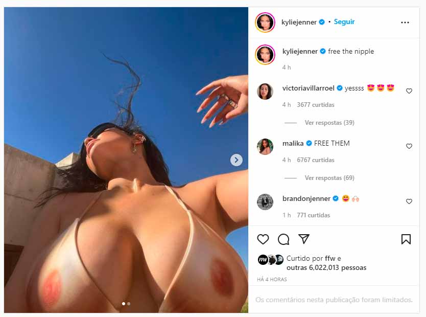 Kylie Jenner surpreende ao usar biquíni com estampa de seio . Foto: Reprodução Instagram