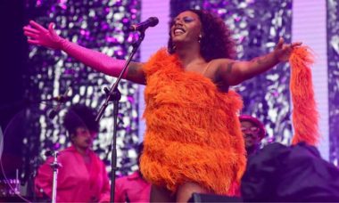 Liniker faz show emocionante no Rock in Rio: 'sem palavras!'