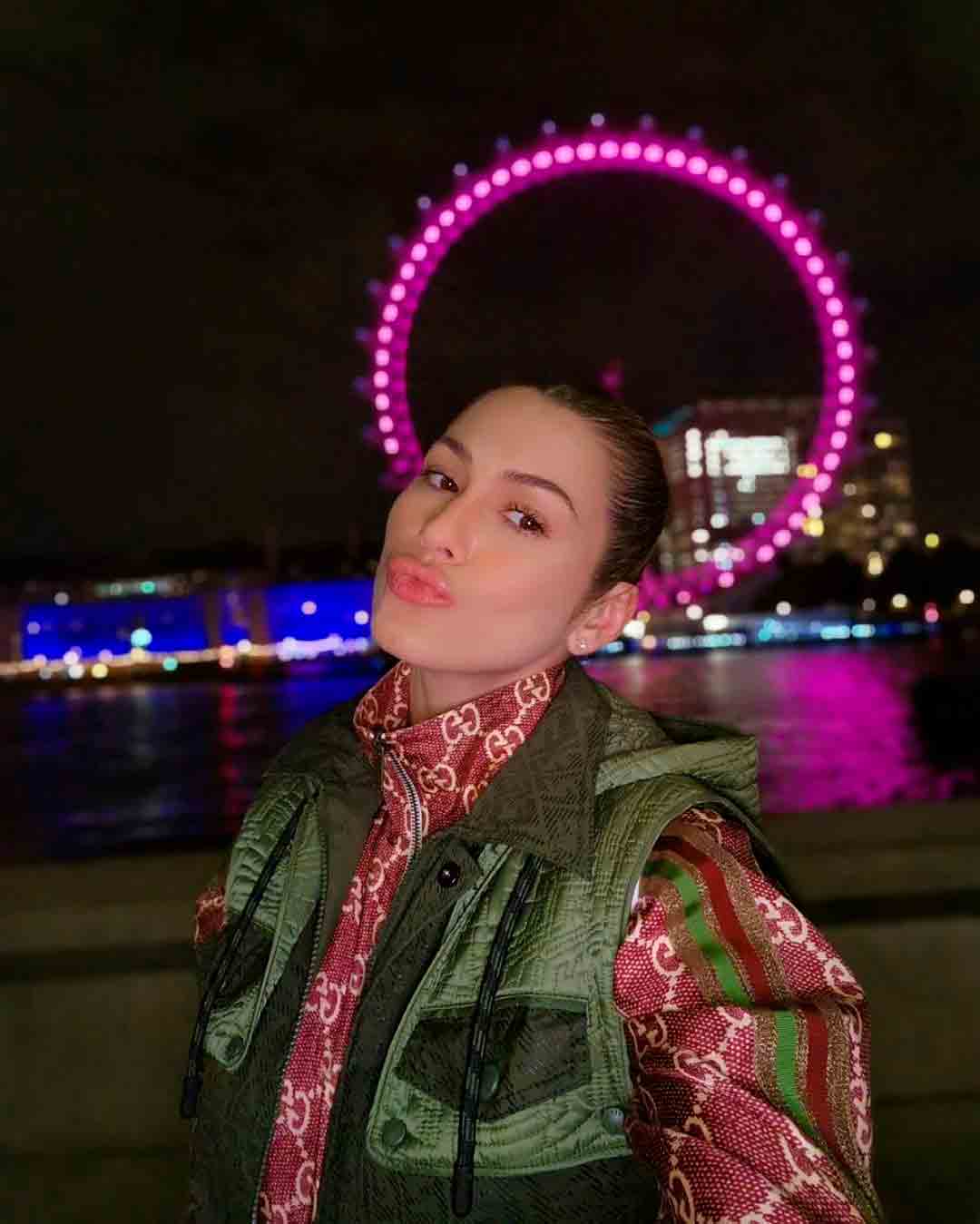 Lívia Andrade ecanta ao visitar ponto turístico de Londres. Foto: Reprodução Instagram
