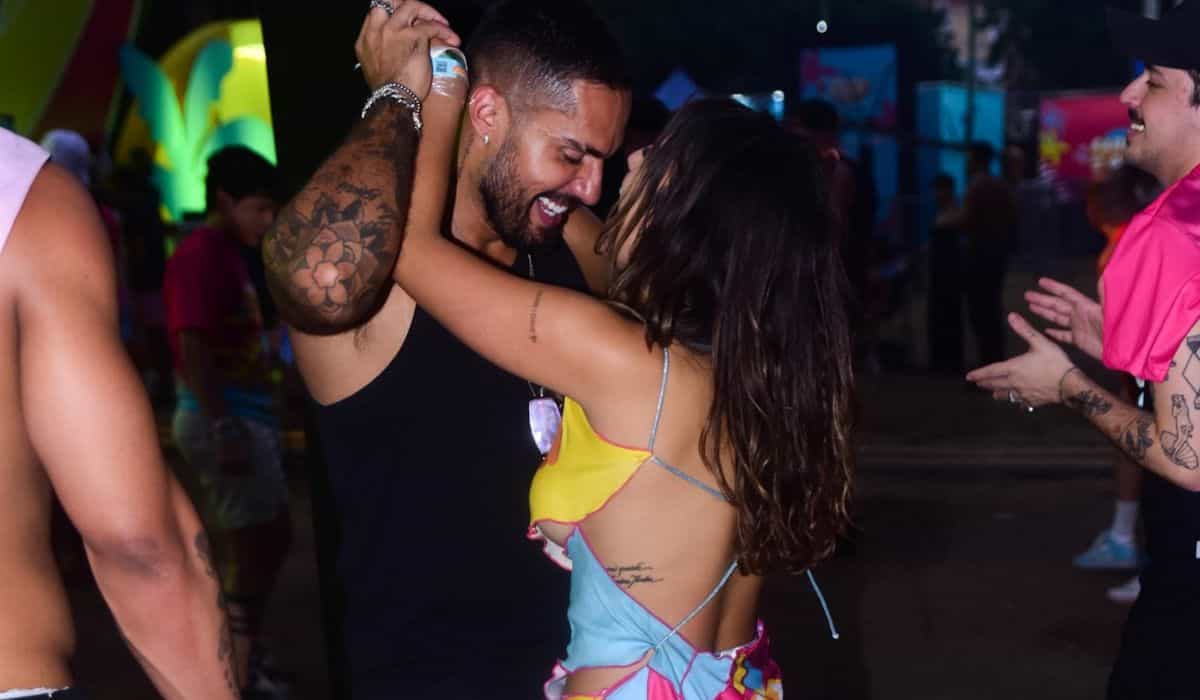 Bil Araújo e Vanessa Lopes dançam juntos na Farofa da Gkay