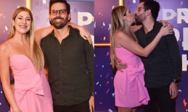 Dani Calabresa troca beijos com o marido em premiação de humor