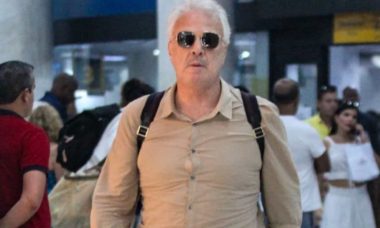 Pedro Bial é flagrado em aeroporto do Rio de Janeiro