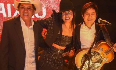 Ana Castela canta com Chitãozinho e Xororó em festa de 'Terra e Paixão'