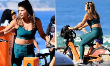 Cristiana Oliveira é flagrada andando de bicicleta em Ipanema