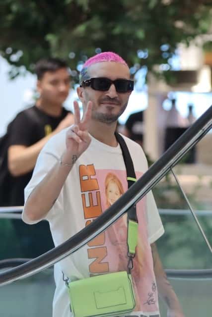 Felipe Mar, o DJ das celebridades, é flagrado em shopping do RJ (Foto: Victor Chapetta / AgNews)