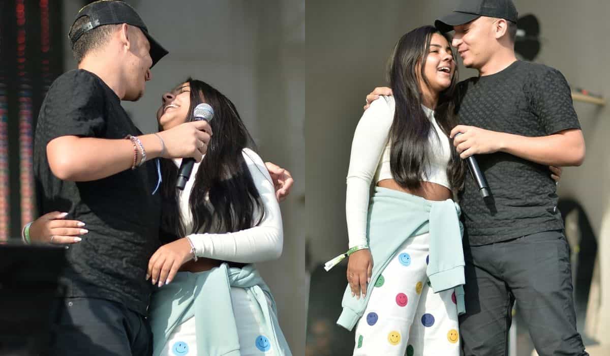 João Gomes se declara e beija namorada no palco: 'tô apaixonado'