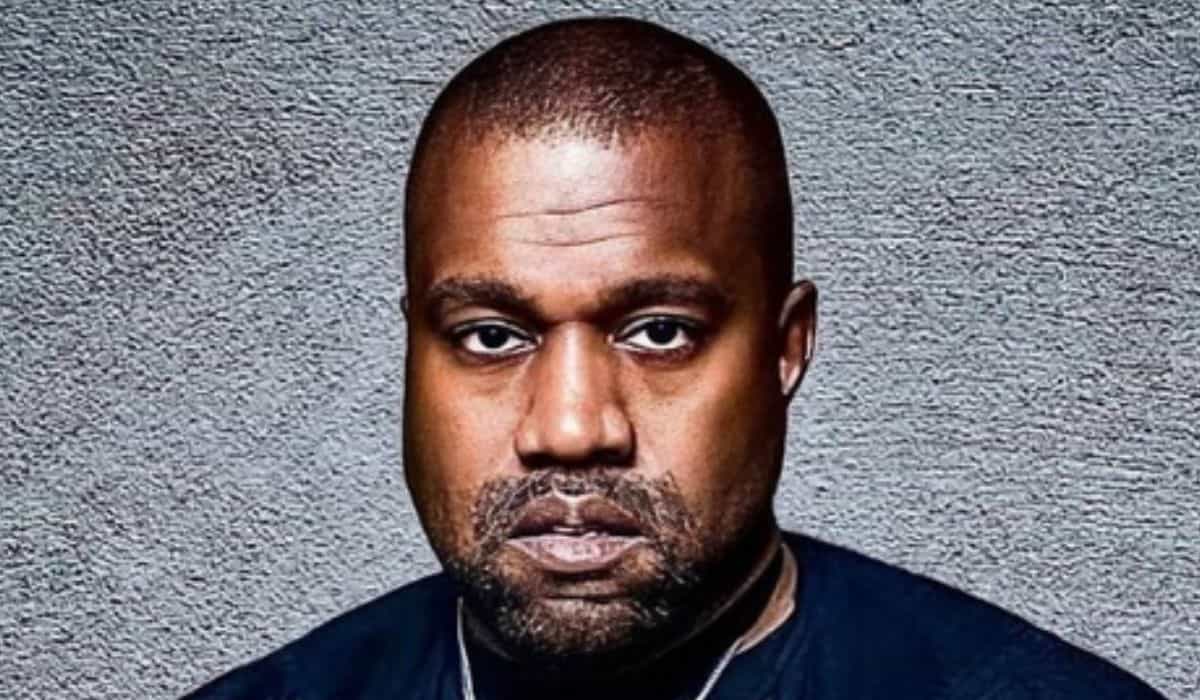 Kanye West wordt beschuldigd van intimidatie en oneerlijk ontslag. Foto's: Instagram @yeezymafia