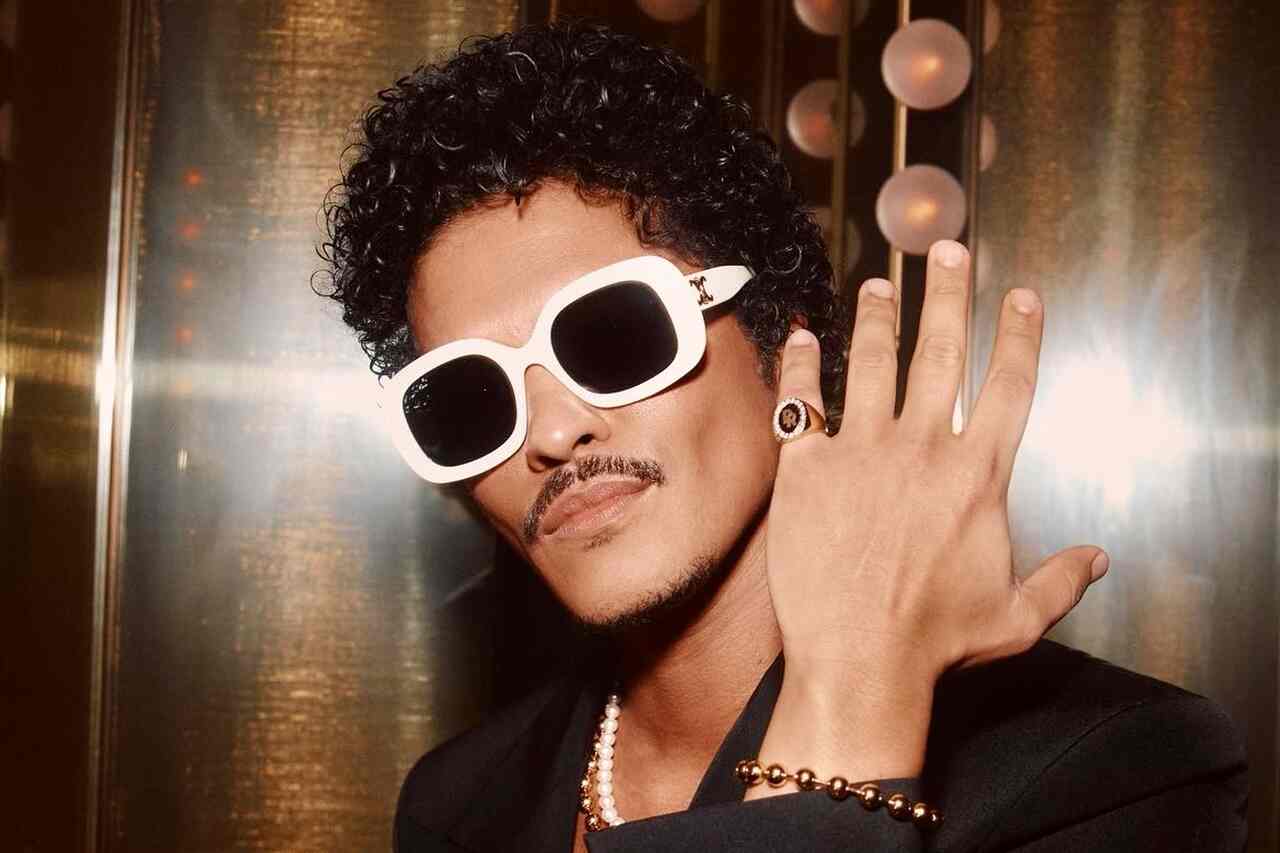 Laut der Website hat der Sänger Bruno Mars eine Schulden von 50 Millionen US-Dollar bei Wetten. Foto: Reproduktion Instagram