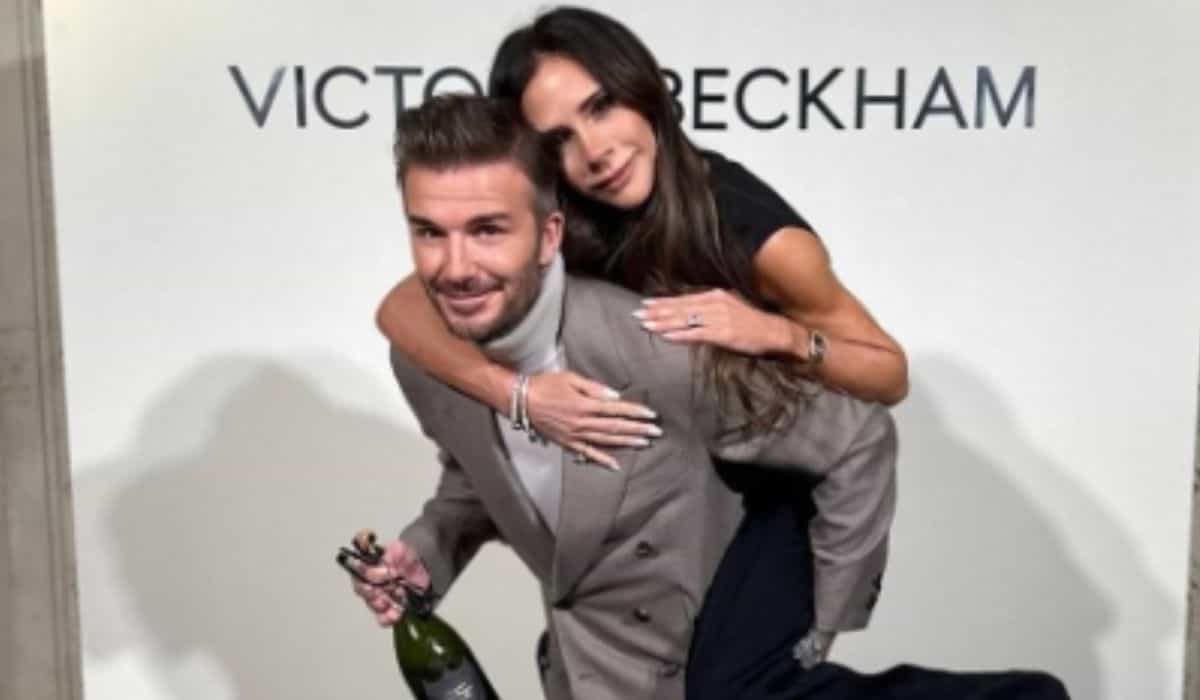 Victoria betovert fans met gewaagde foto van David Beckham na een intensieve training