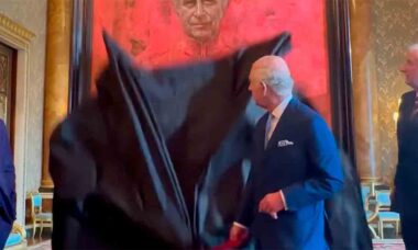Vídeo: Rei Charles III revela retrato perturbador de si mesmo. Foto e vídeo: Instagram @theroyalfamily
