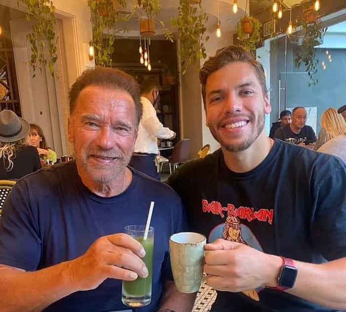 Arnold Schwarzenegger e seu filho Joseph Baena (Instagram / @joebaena)