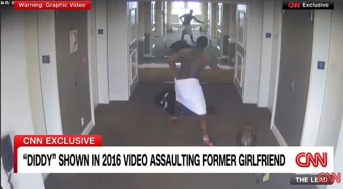 Video Seana "Diddyho" Combse napadajícího Cassie Venturu (YouTube / @CNN)