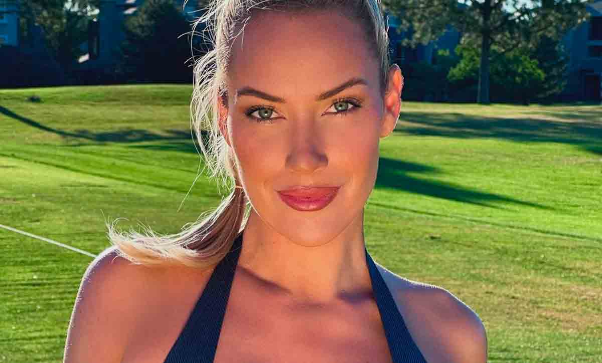 Paige Spiranac. Foto e vídeo: Twitter @PaigeSpiranac