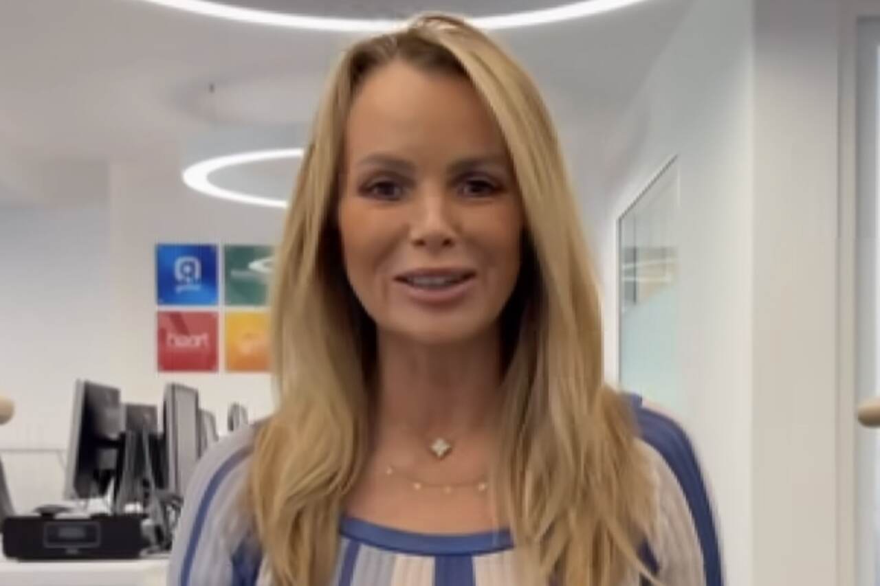 Amanda Holden a její viralní šaty v akci. Foto: Reprodukce Instagram @uživatel  