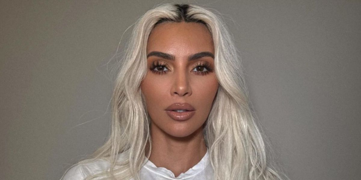 Kim Kardashian merész arckezelést végzett lazacikra felhasználva