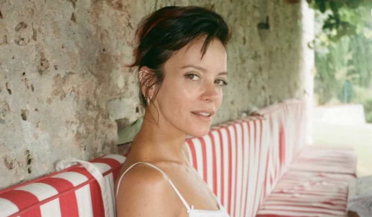 Lily Allen profite de l'été européen en vacances en Italie. Photo : Instagram @lilyallen  