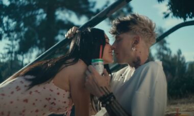 Megan Fox mostra barriga de grávida em clipe de Machine Gun Kelly