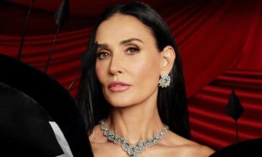 Demi Moore quer quebrar o tabu sobre gases: "ter menos vergonha em relação ao corpo"