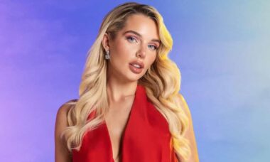 Helen Flanagan, de "Celebs Go Dating", quer inspirar mães solteiras a voltar ao mundo dos encontros