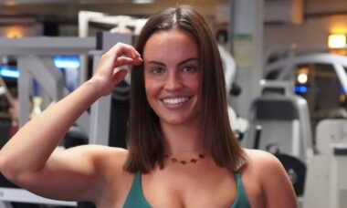 Antes e depois: Influenciadora fitness revela transformação corporal impressionante