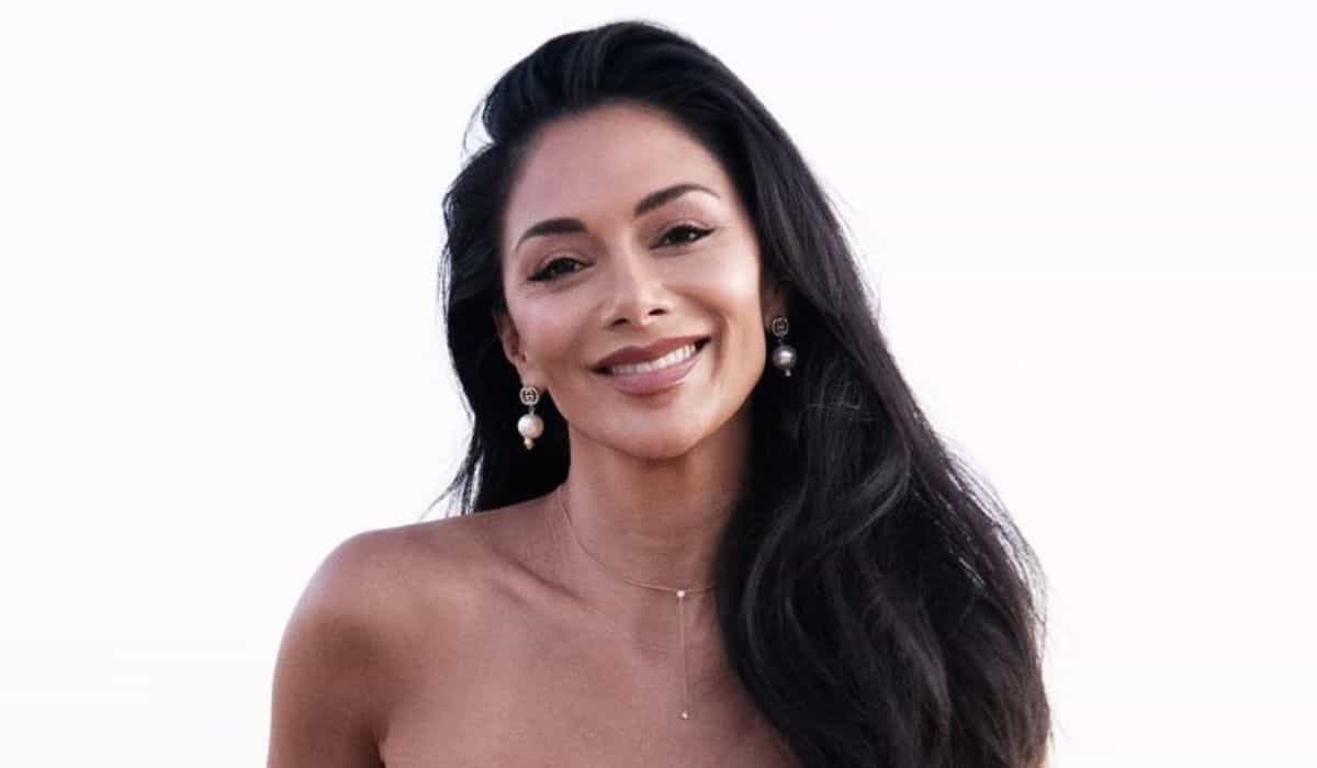 Nicole Scherzinger shows off her bikini curves on a boat ride: "my happy place"