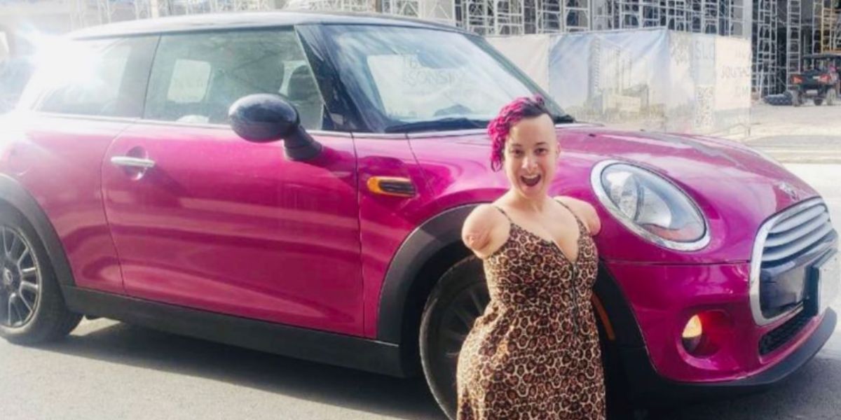 Woman born without arms and with short legs drives $100,000 car