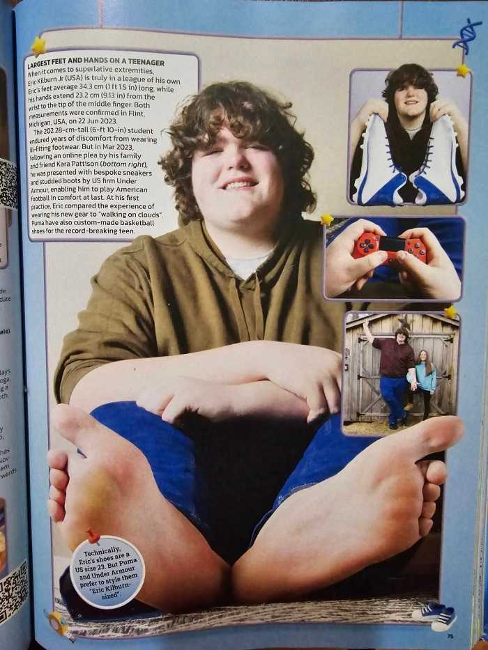 Un adolescent de 16 ans bat le record mondial avec les plus grands pieds et mains du monde (Facebook / Rebecca Kilburn)