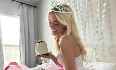 Ginasta Livvy Dunne celebra presente de aniversário de “elite” que ganhou do namorado